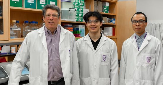 (From left) Schulich School of Medicine & Dentistry professor Eric Arts, masters student Ryan Ho and postdoctoral scholar Minh Ha Ngo. (Megan Morris/Schulich School of Medicine & Dentistry photo)